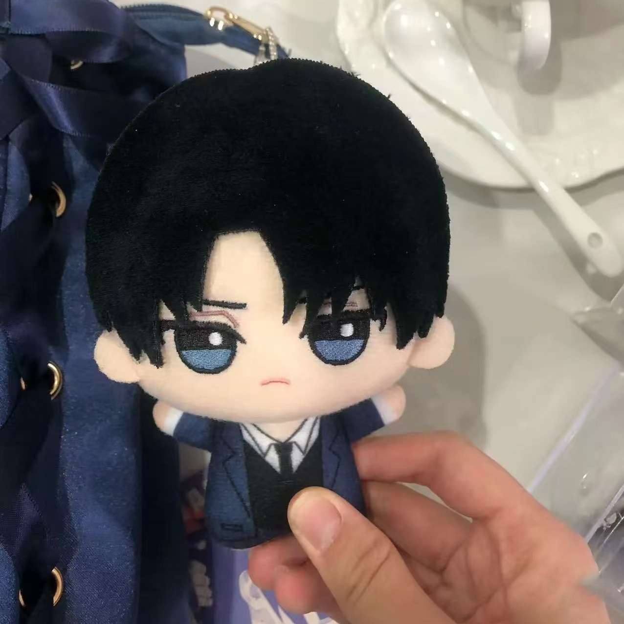 10cm Levi Ackerman Plushie Ani - Anime Merchandise For Sale 评论和价格