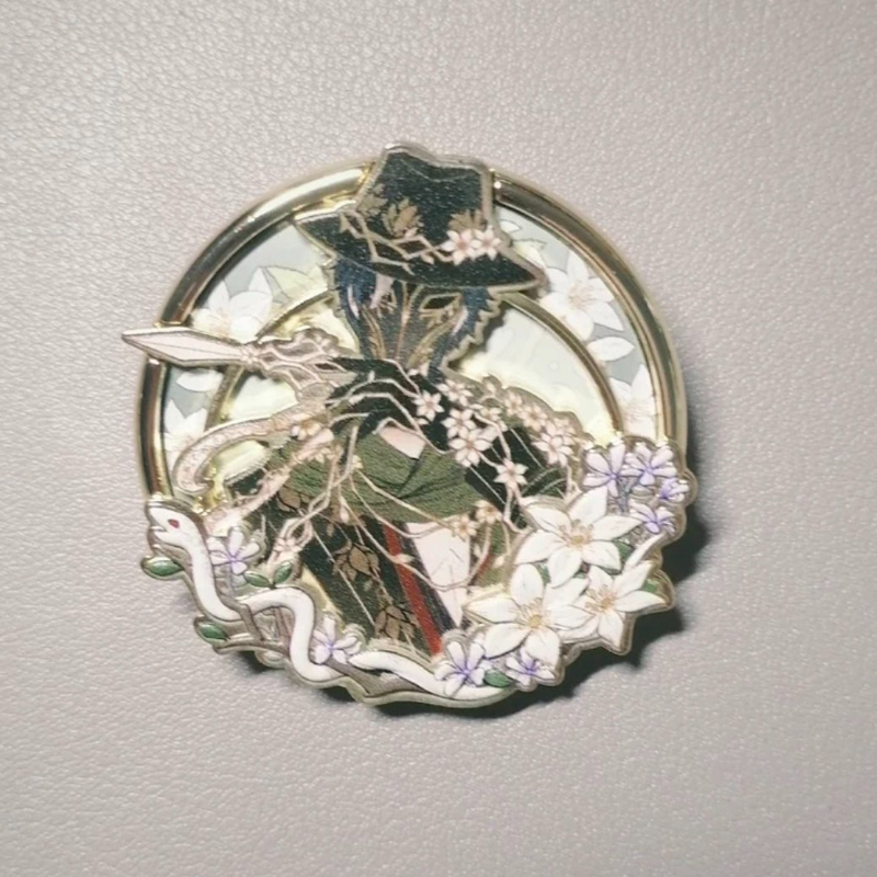 Identity V Metal Enamel Pin Se - Anime Merchandise Women 评论和价格